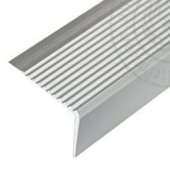 [U091] Angulo aluminio - Antiresbalante - Para escaleras - Acabado Silver Plata Anodizado - 3Mts Largo