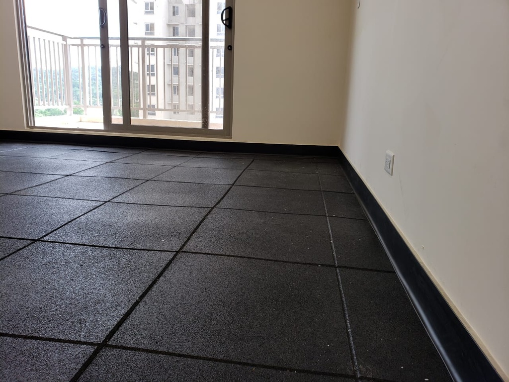 Loseta piso caucho gym negro 1000X1000X20 mm