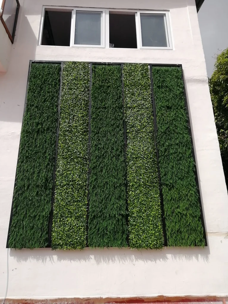 Follaje artificial - 50 x 50 cm -  Decogreen - A069 - Pino del valle