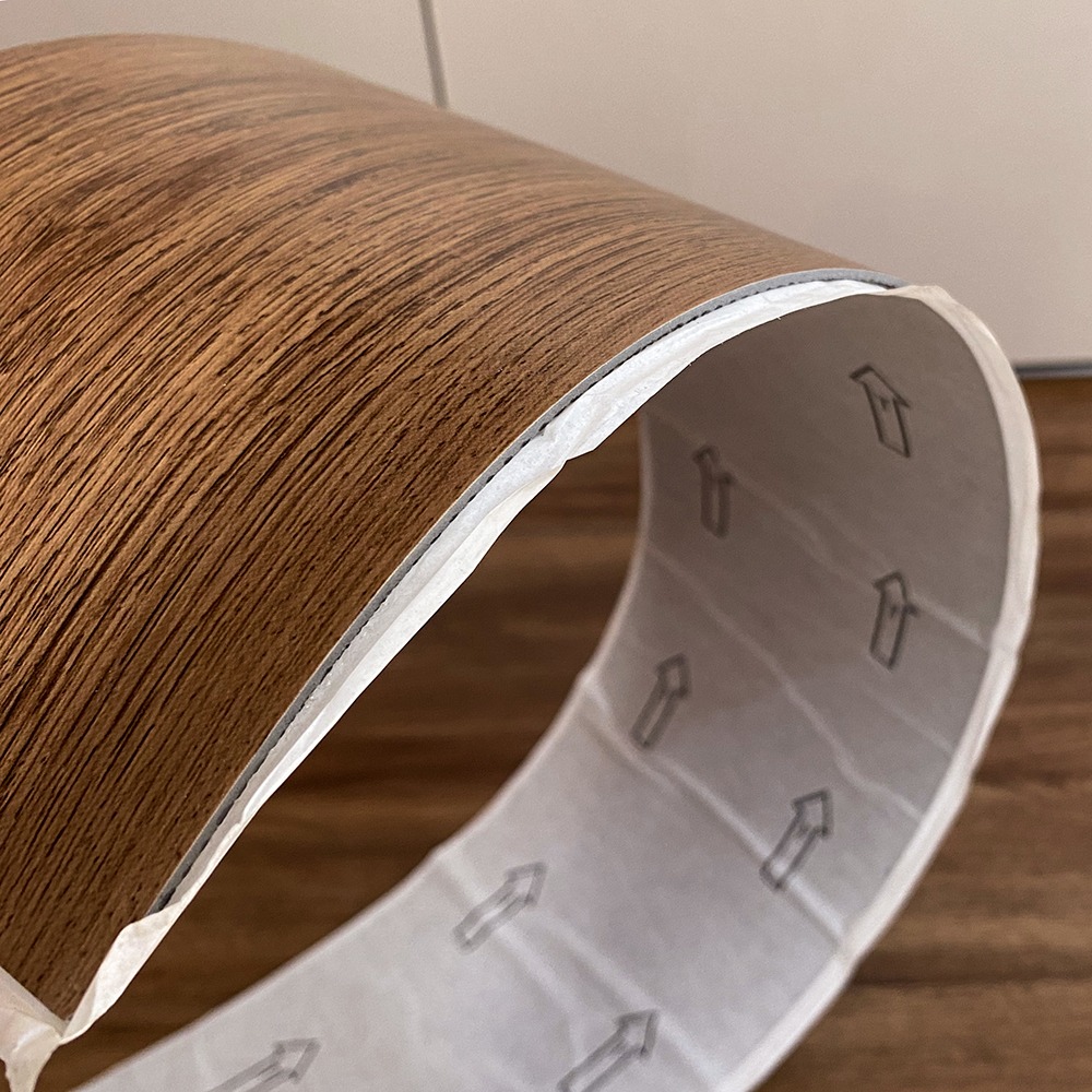 Caja piso PVC - Autoadhesivo - EE-05 - Ebano Elegante - Caja 5 m2 - 36 láminas por caja - 152*914*2 mm