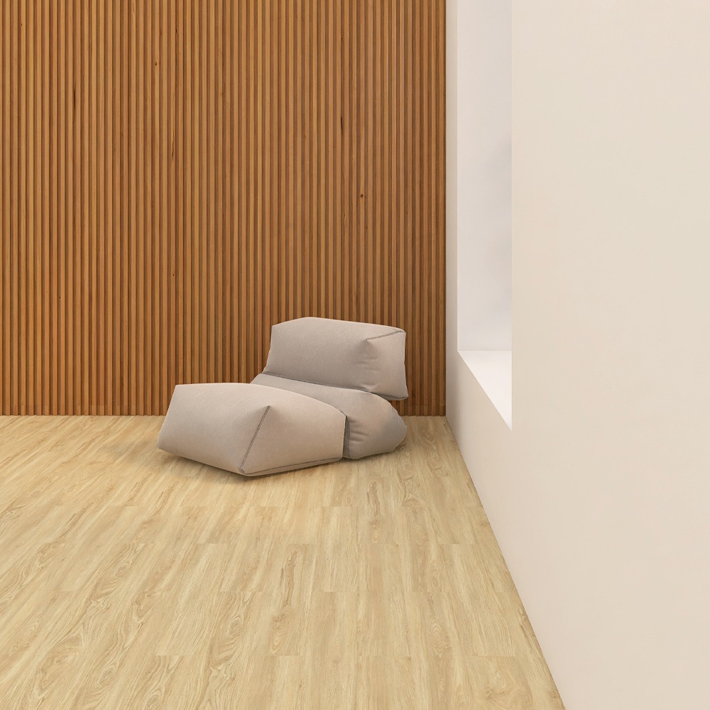 Caja piso PVC - Autoadhesivo - HC-02 - Haya Clara - Caja 5 m2 - 36 láminas por caja - 152*914*2 mm