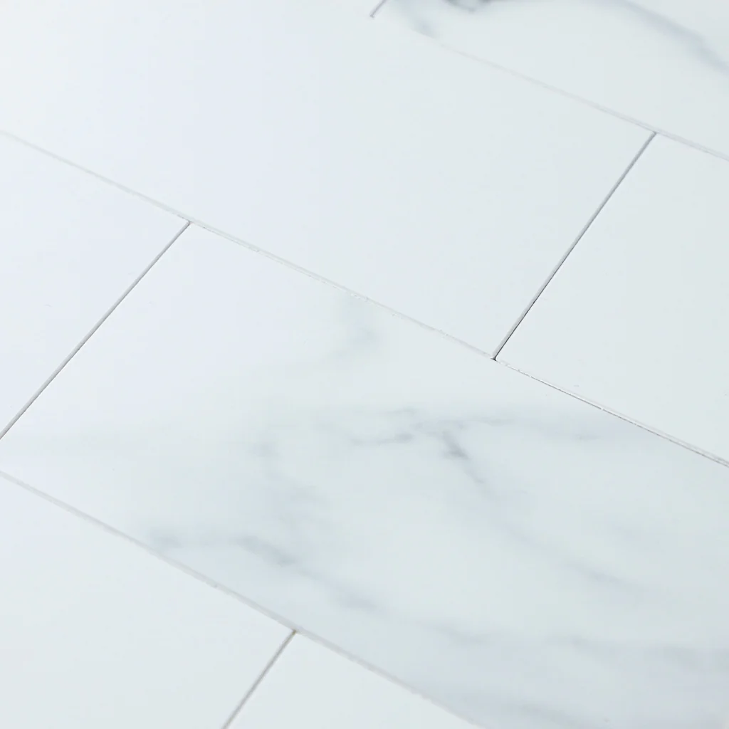 Lámina decorativa de PVC - Ladrillo mármol - autoadhesivo - pela y pega - 305*305*4 mm