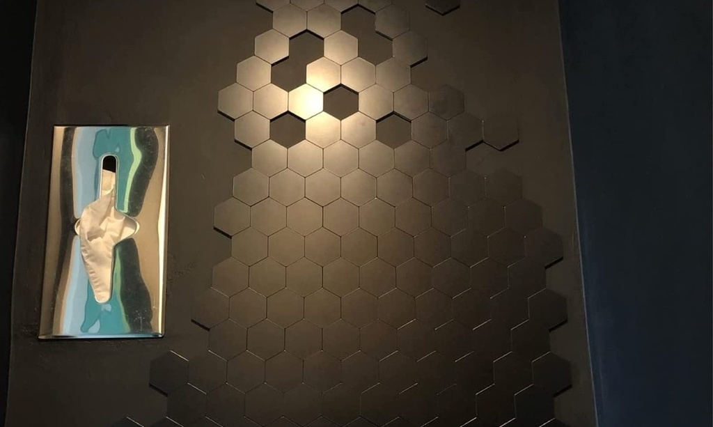 Lámina Decorativa de Aluminio - Hexagono Negro - autoadhesivo - pela y pega - 288*292*4 mm