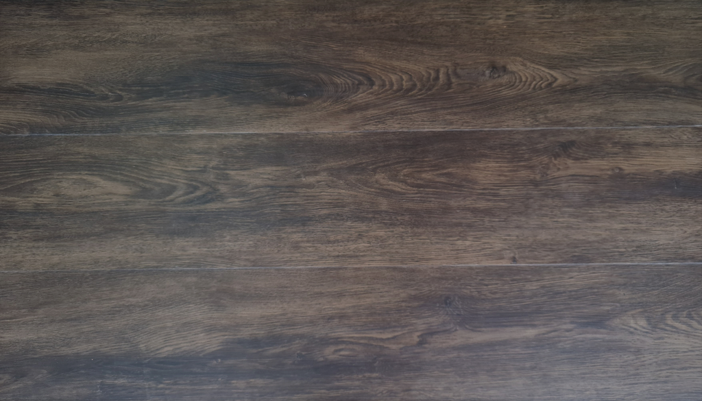 Caja piso SPC - Old tree - 6.5 mm - Sistema Clic - Álto tráfico - Manto padding IXPE 1mm incluido - SV-517 - Savannah Collection - 230*1220*6.5 mm