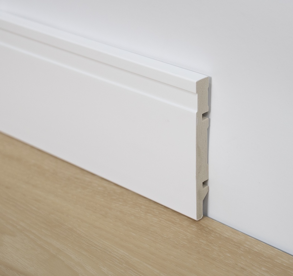 Zócalo blanco - Poliestireno - 15*120*2400 mm - Hidrófugo - Altura 12 centímetros