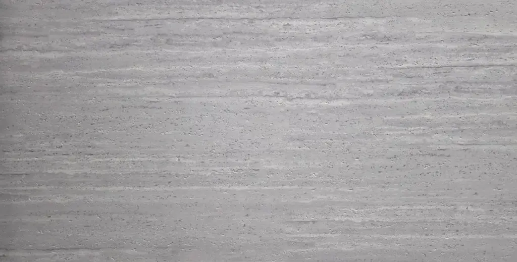 Lámina Soft Stone para Paredes Exteriores e Interiores - Travertino Romano - Gris Claro - 1200*600*3 mm