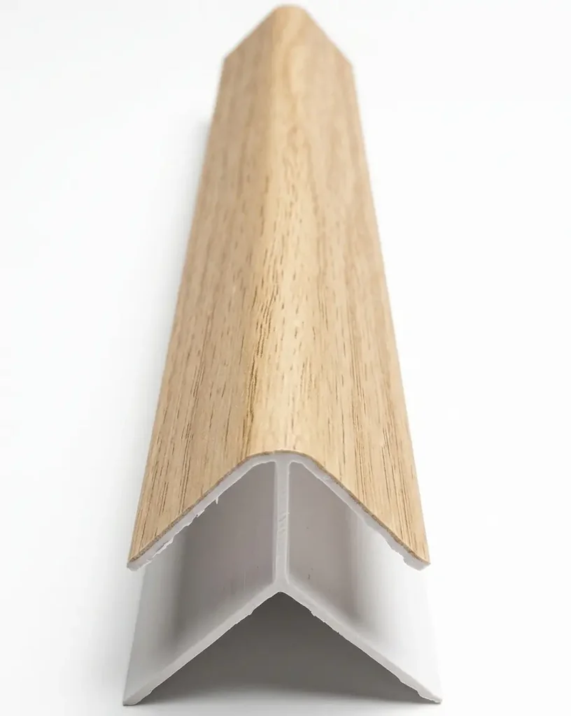Moldura Cielo Raso - Terminal Externo - Haya - 5900mm